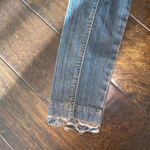 Jean jacket - Picture 4 of 7